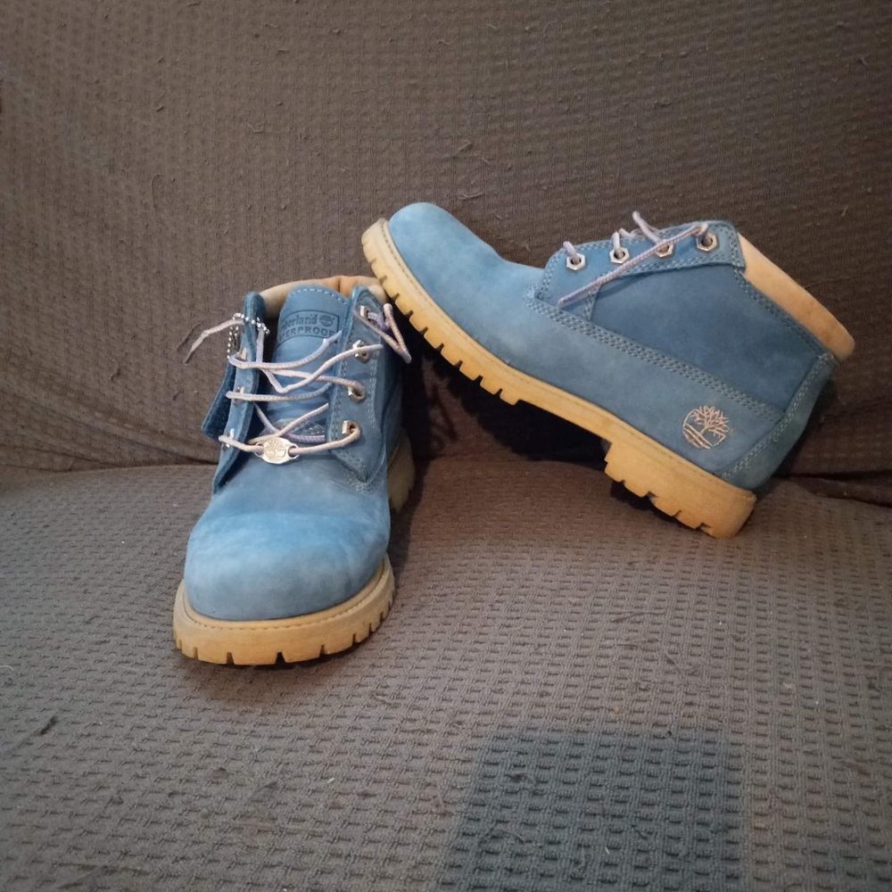 Size 6.5 baby blue timberland